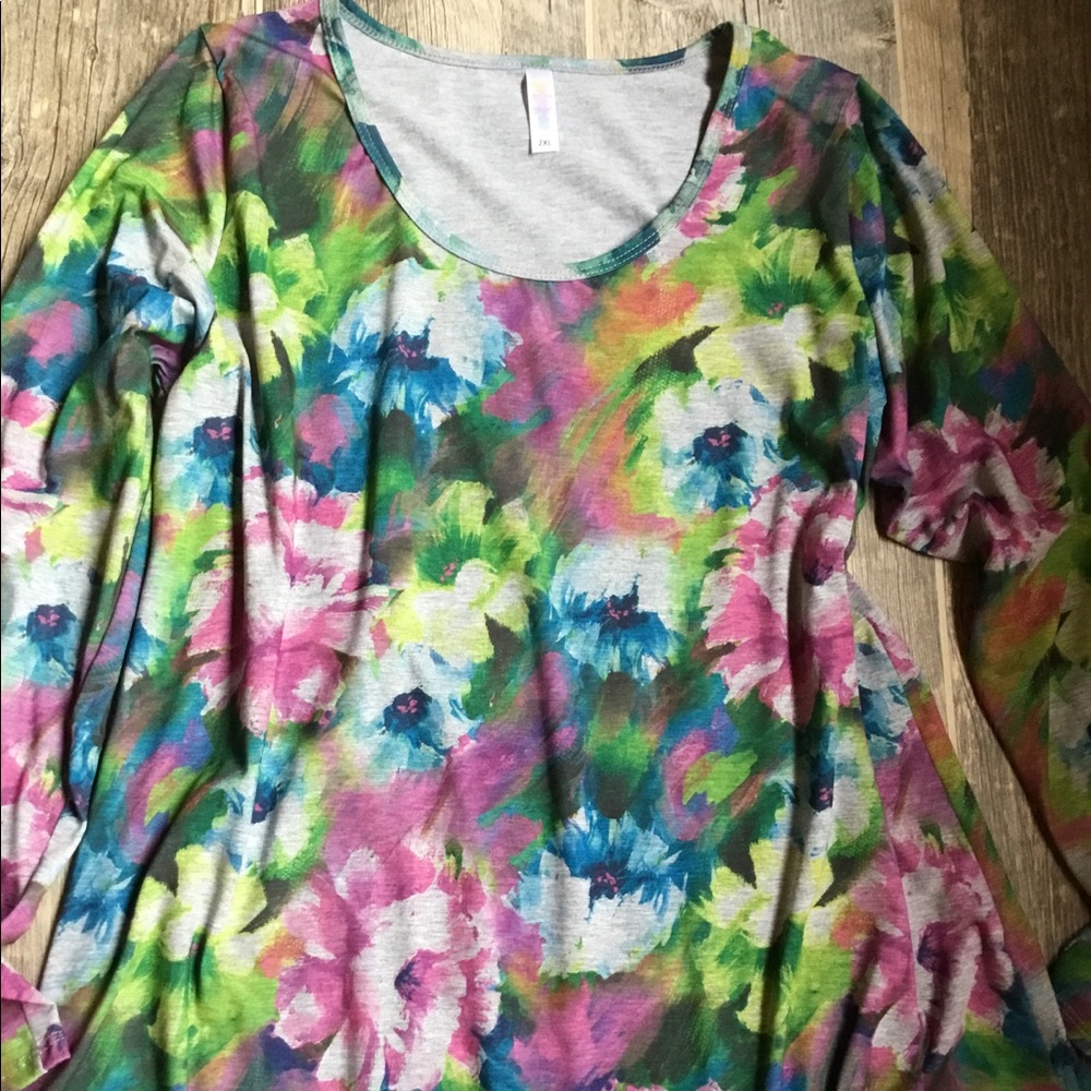 Lularoe Lynnae watercolor NWT
